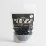Black soybean kernels in a resealable pouch