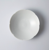 Flower 08 plate, empty white round plate with smooth rim