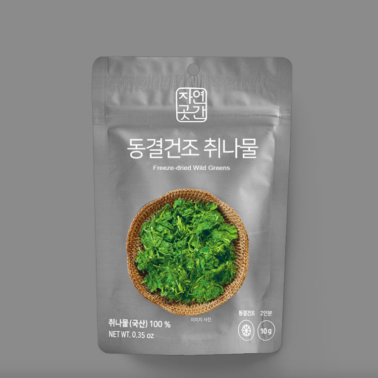Freeze-dried wild greens namul in a silver stand-up pouch