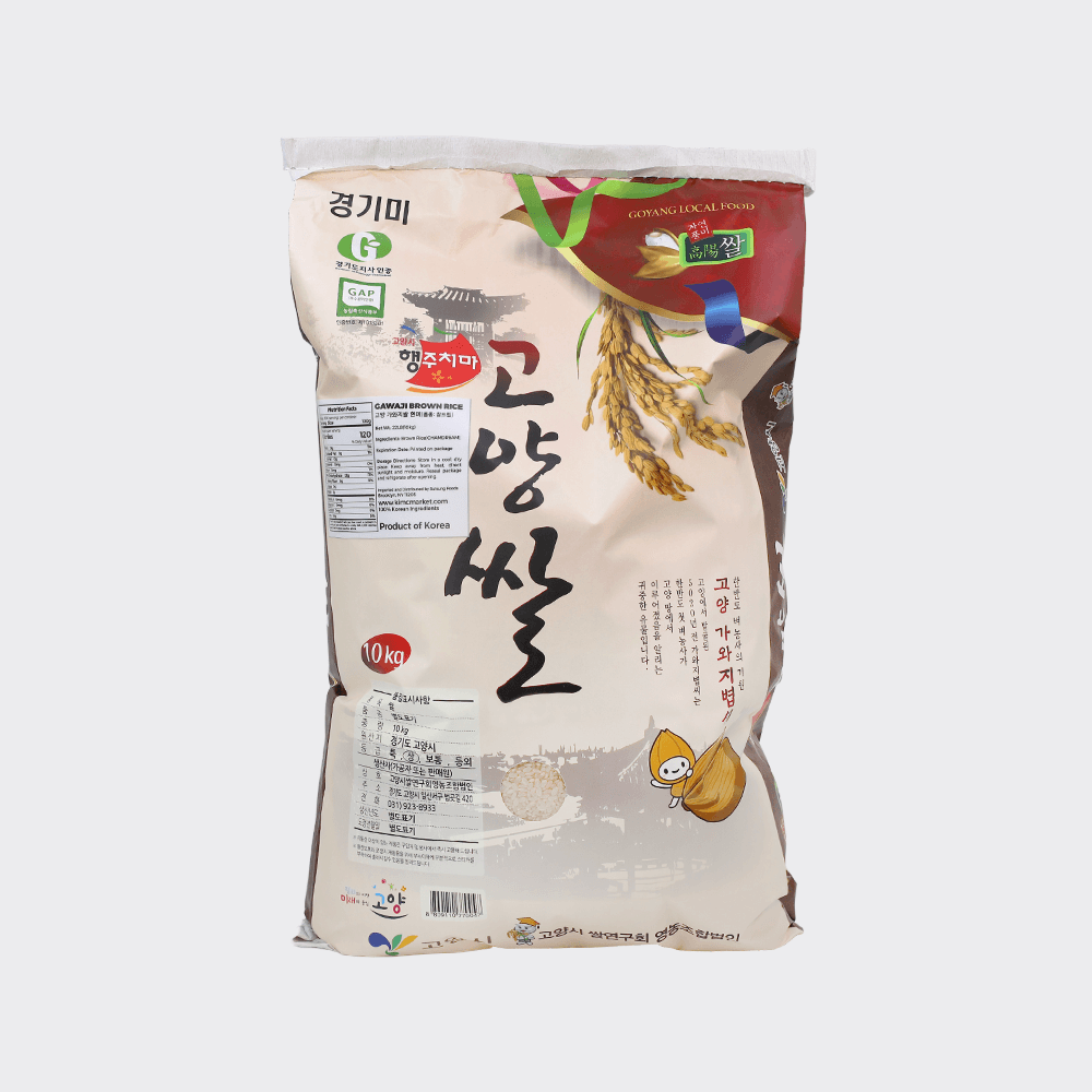 Charm Dream rice bag in white with red and green branding